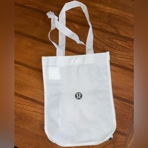 Lululemon small shopping bag
